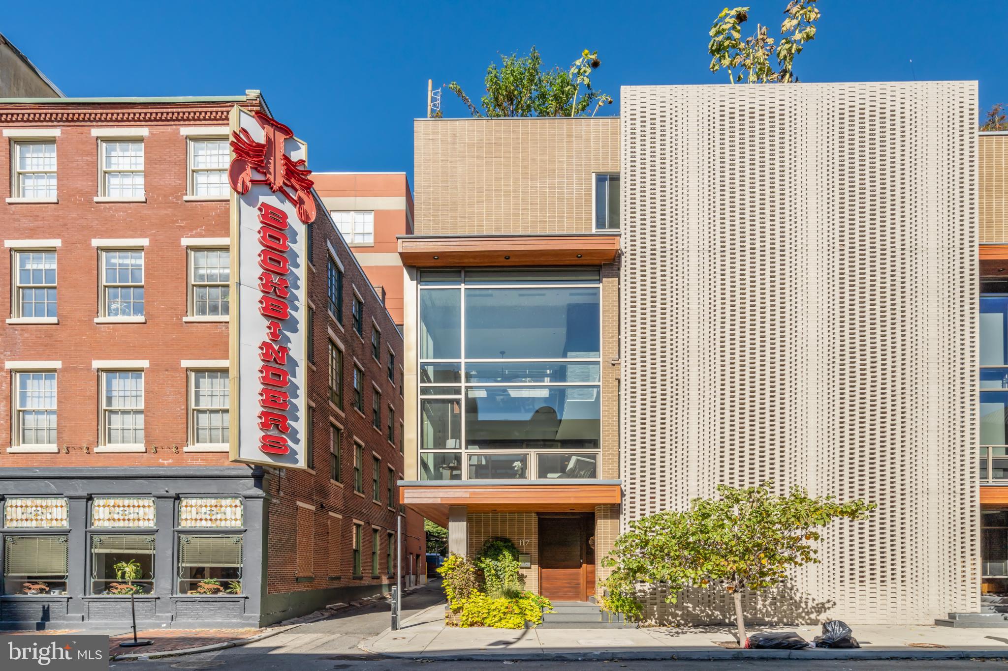 SOCIETY HILL - Residential