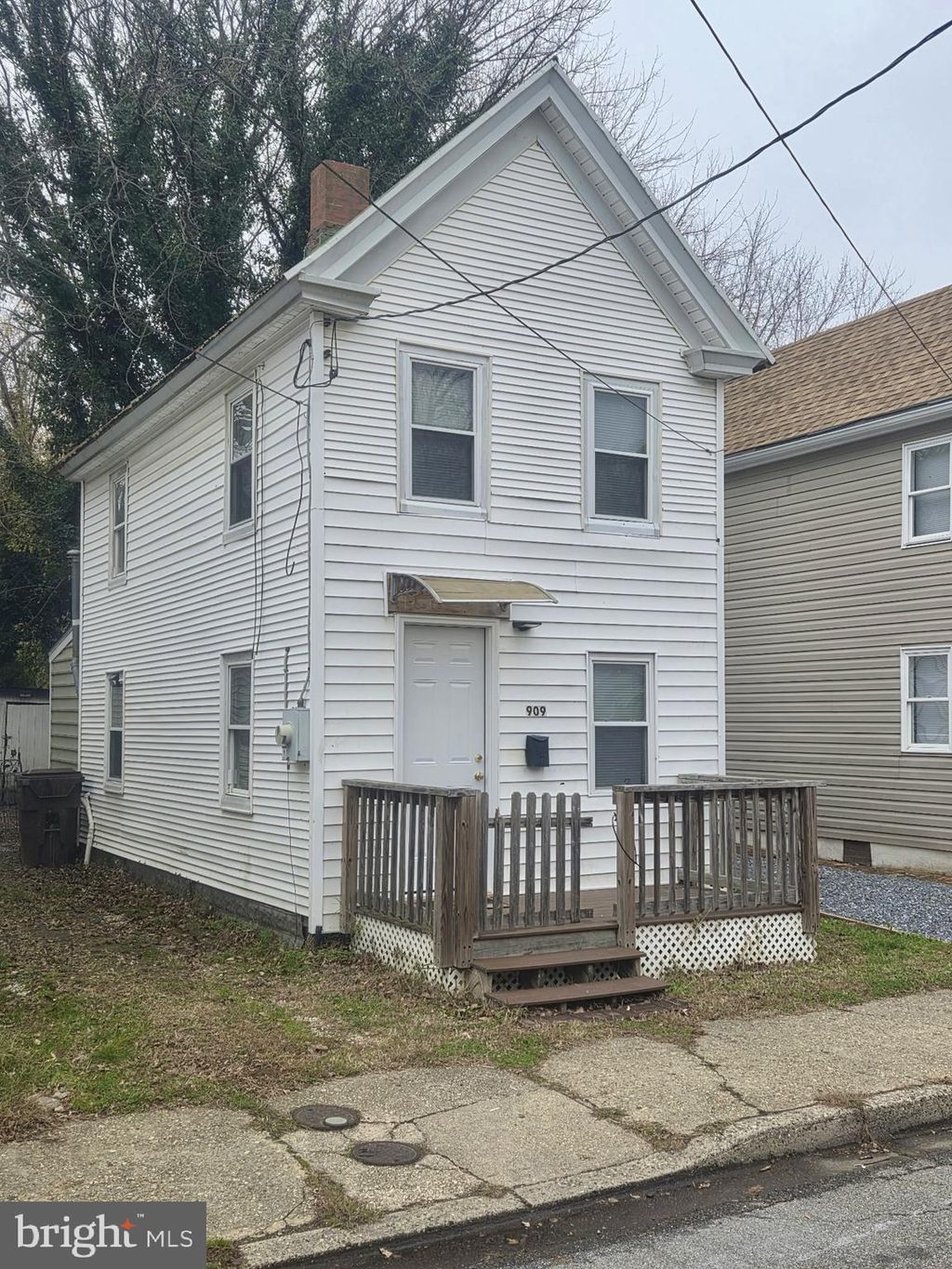Photo of 909 Pine Street, CAMBRIDGE, MD 21613 (MLS # MDDO2011636)
