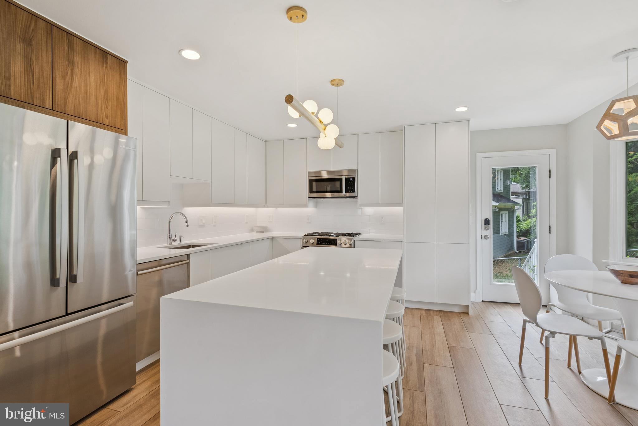 SPRINGFIELD - Residential