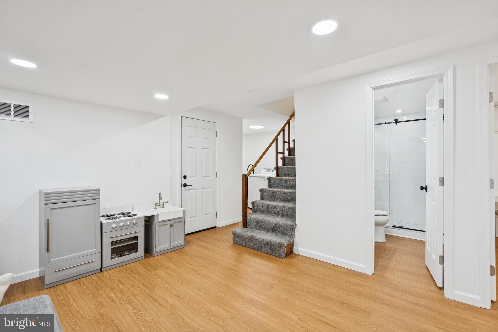 SPRINGFIELD - Residential