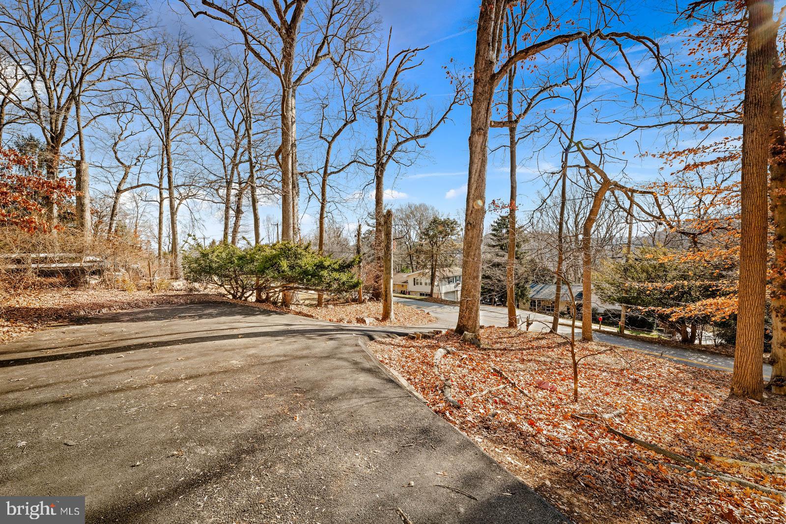 GULPH MILLS VIL - Residential