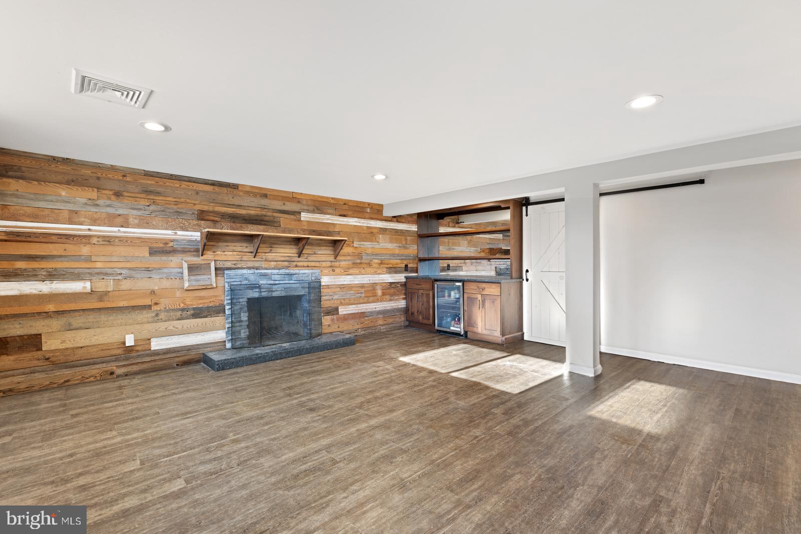 GULPH MILLS VIL - Residential