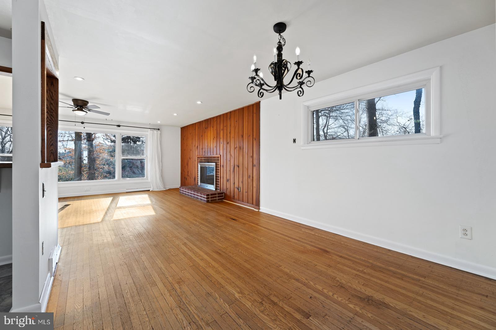 GULPH MILLS VIL - Residential