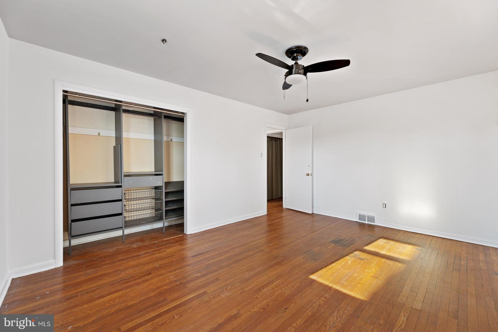 GULPH MILLS VIL - Residential