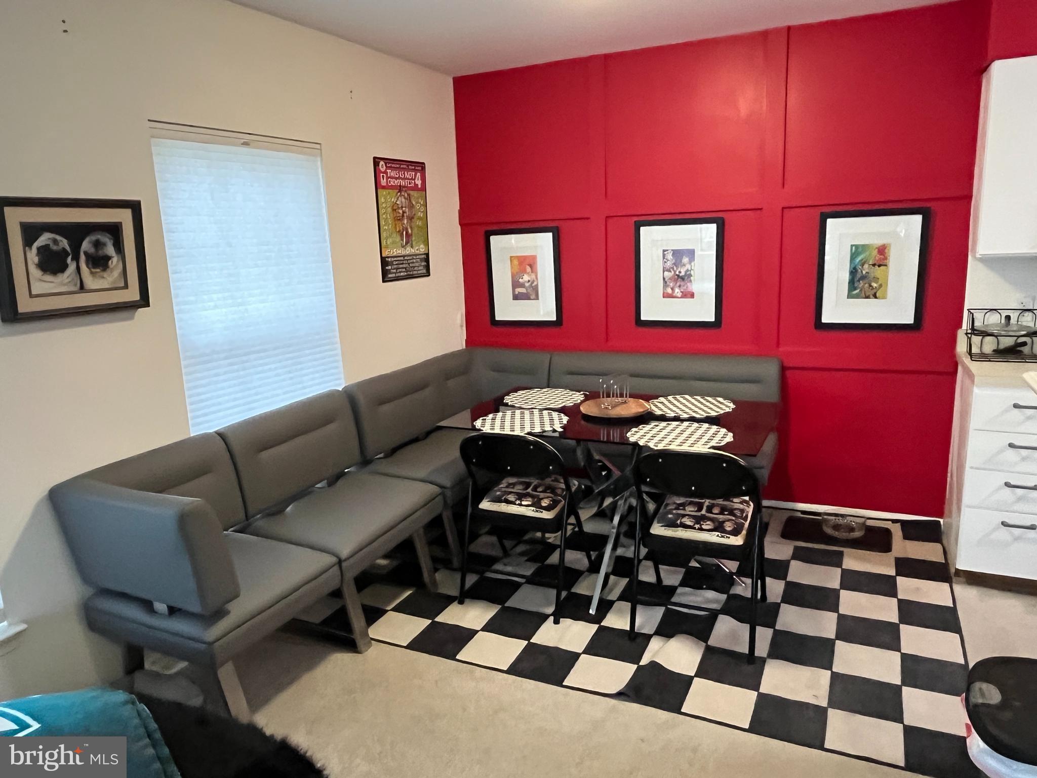 REMINGTON OAKS - Residential Lease