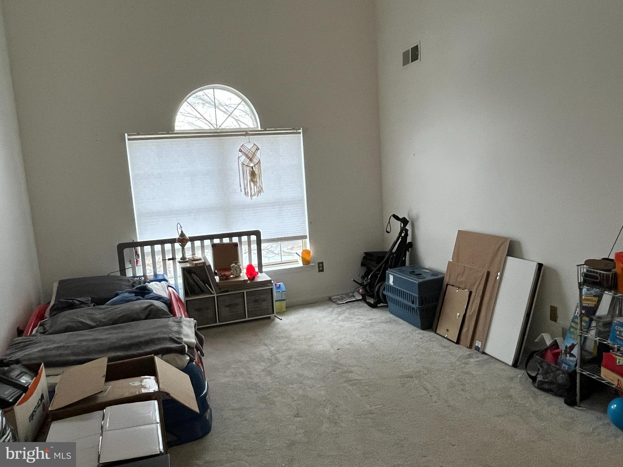 REMINGTON OAKS - Residential Lease