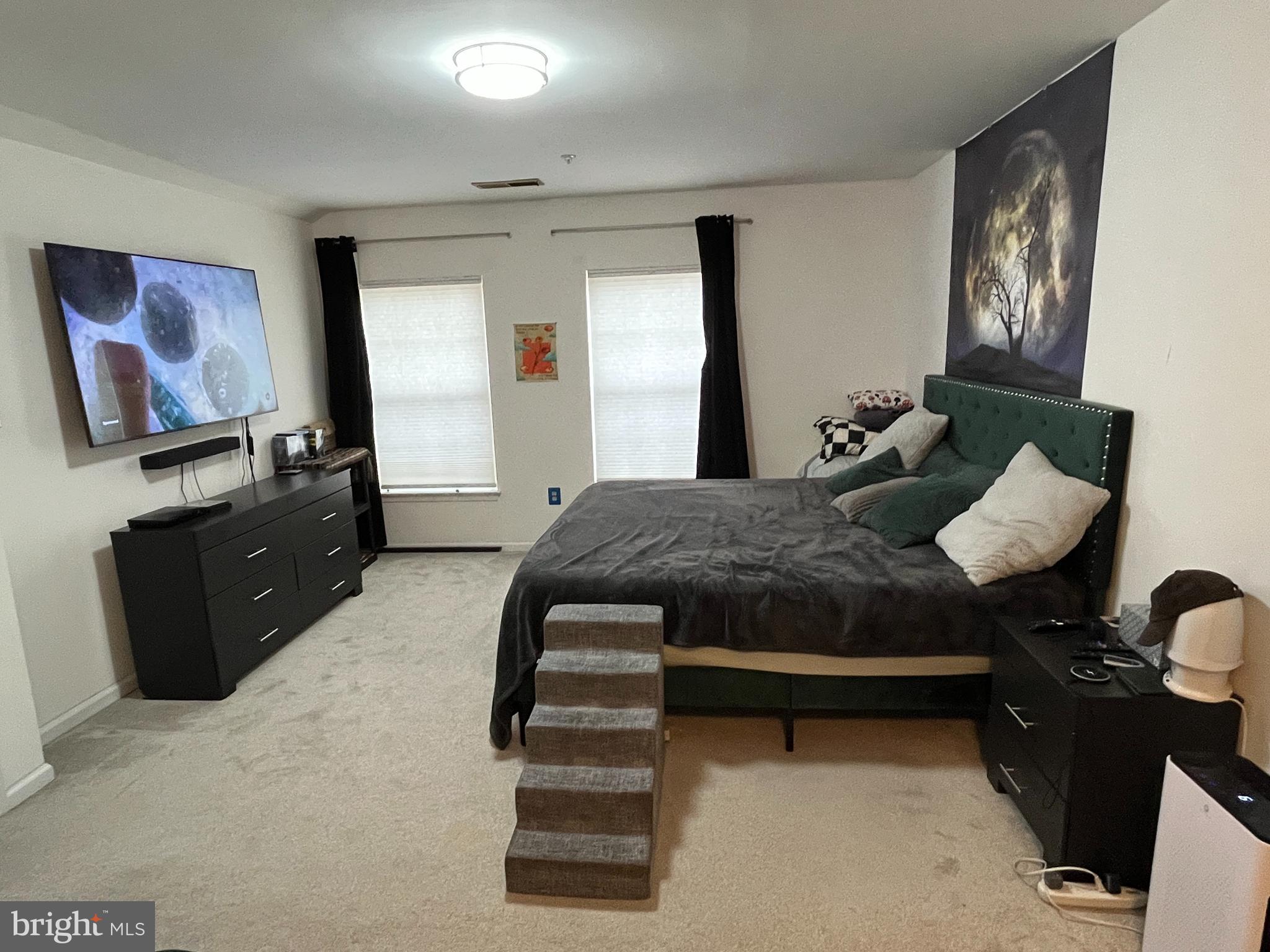 REMINGTON OAKS - Residential Lease