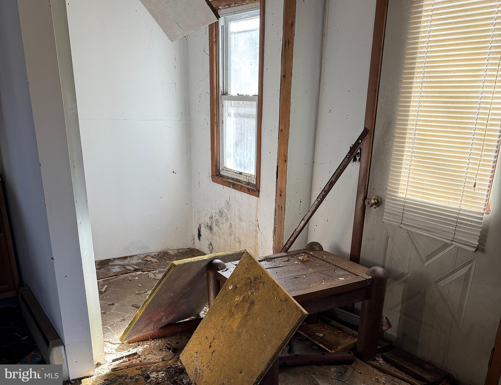 20628 WATER STATION RUN ROAD SW