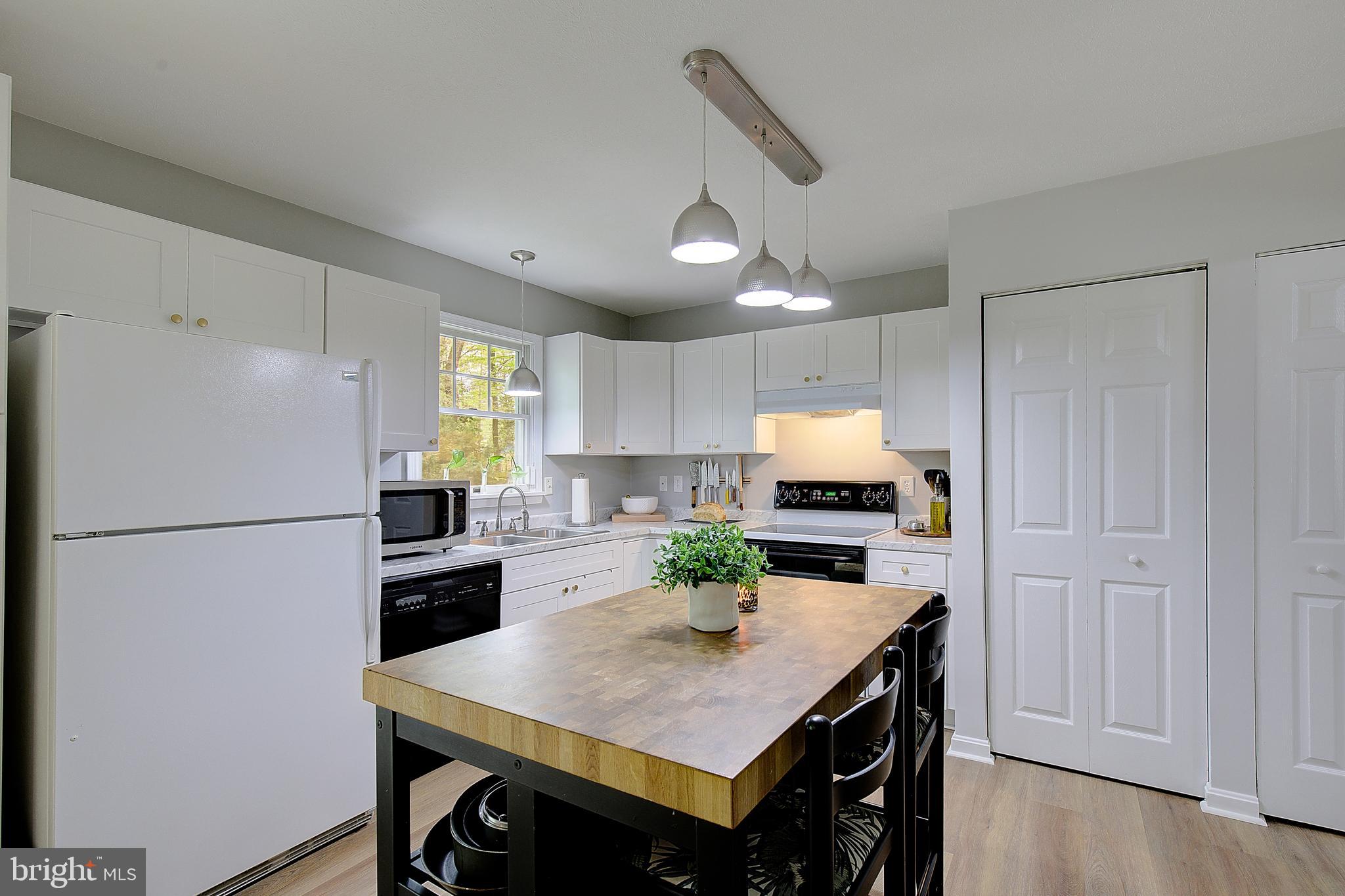 DRUM POINT - Residential