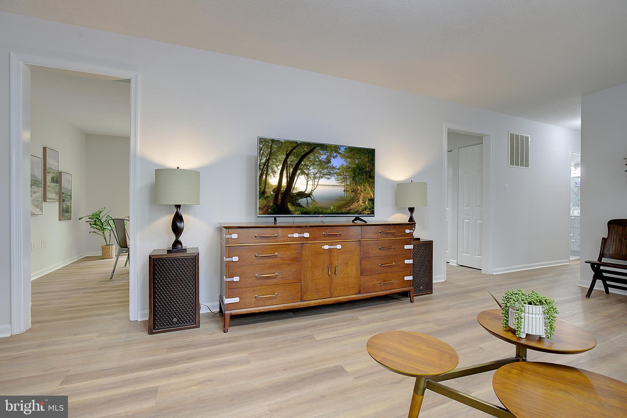 DRUM POINT - Residential