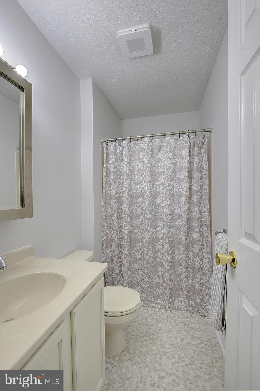 DRUM POINT - Residential