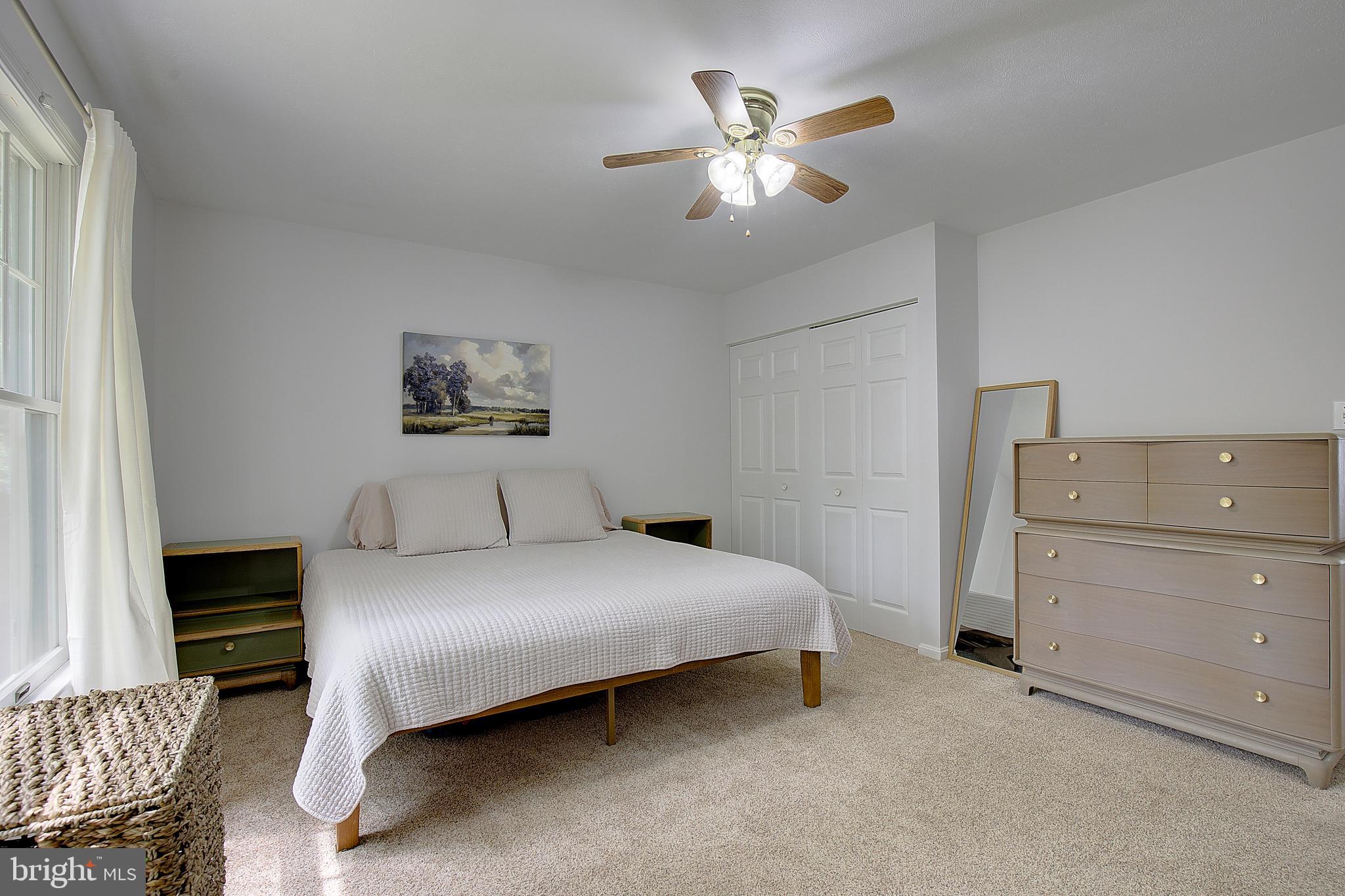 DRUM POINT - Residential