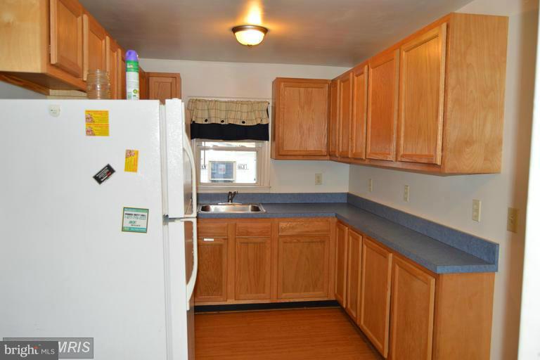 RIVIERA BEACH - Residential Lease