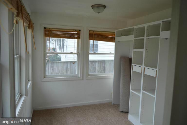 RIVIERA BEACH - Residential Lease