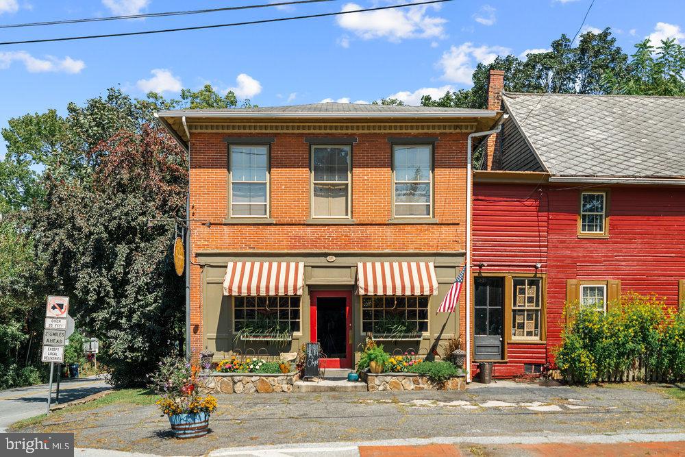 1701 W DOE RUN ROAD