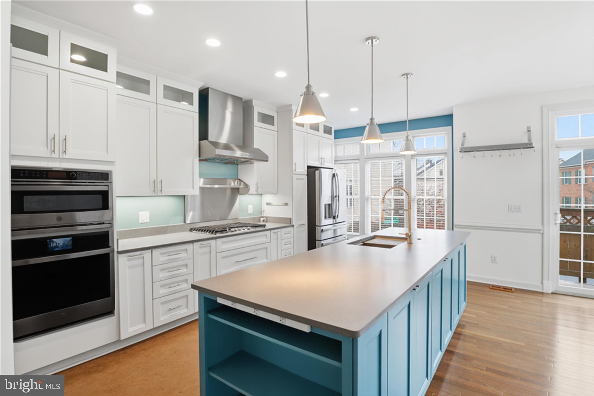 SUMMERS GROVE - Residential Lease