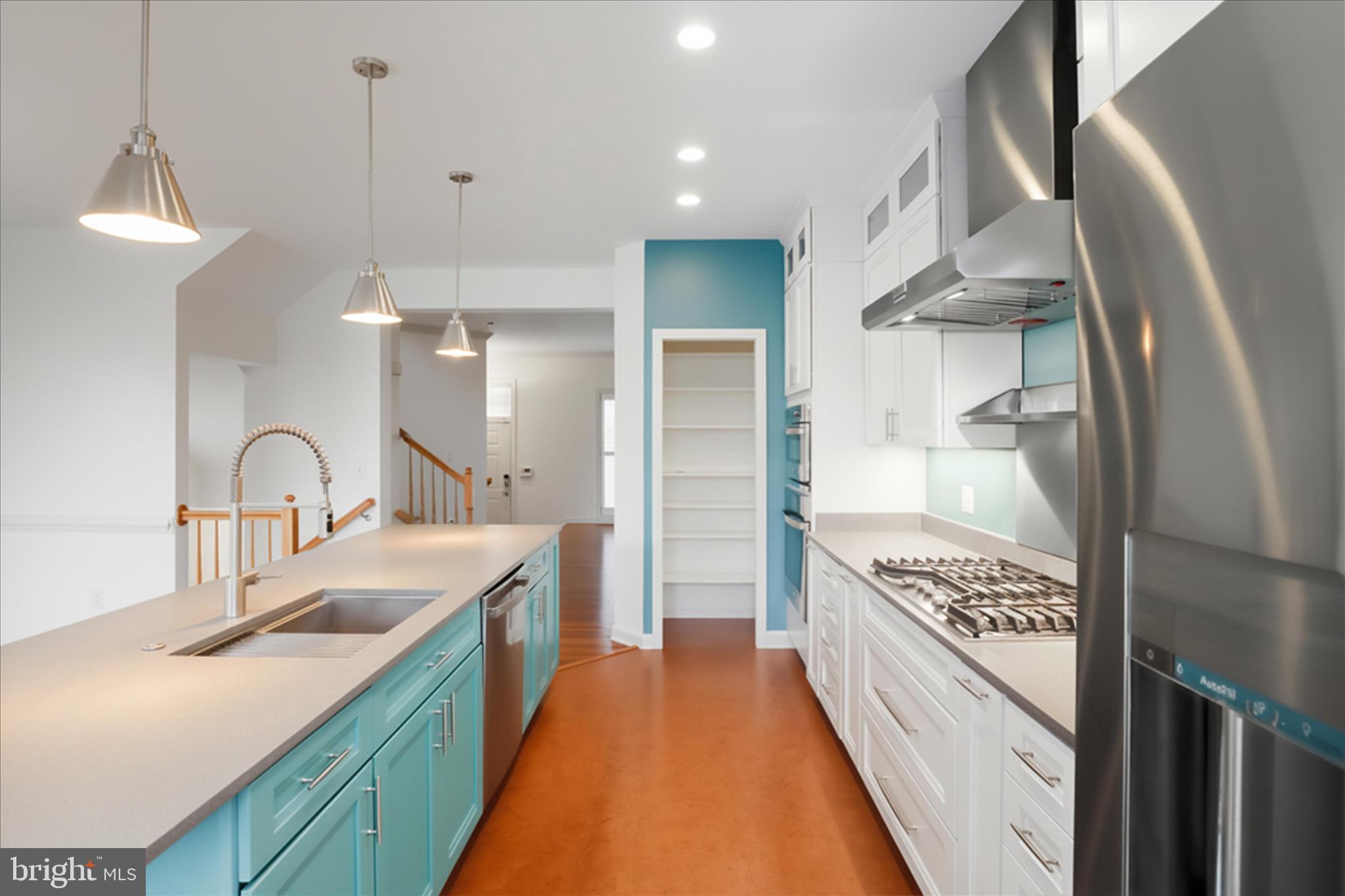 SUMMERS GROVE - Residential Lease