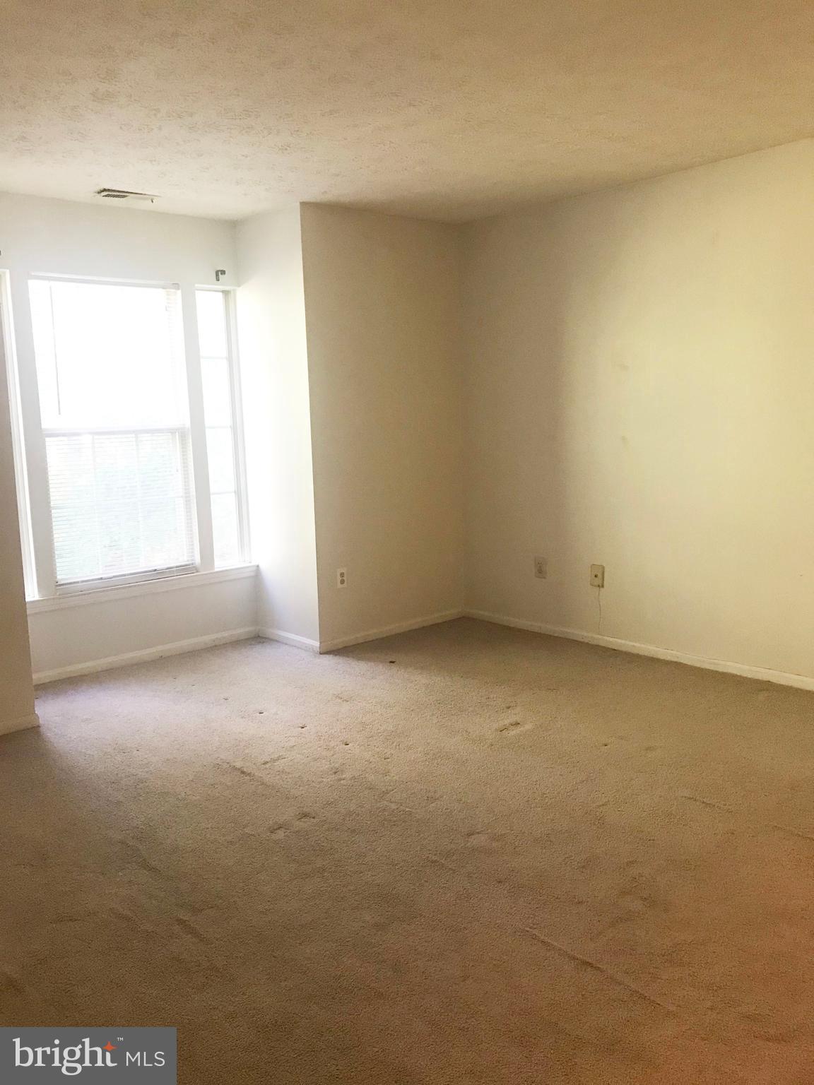 WOODBRIDGE CENTER - Residential