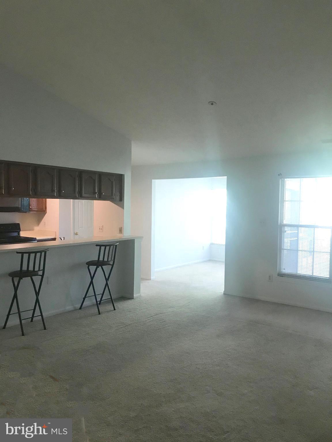 WOODBRIDGE CENTER - Residential