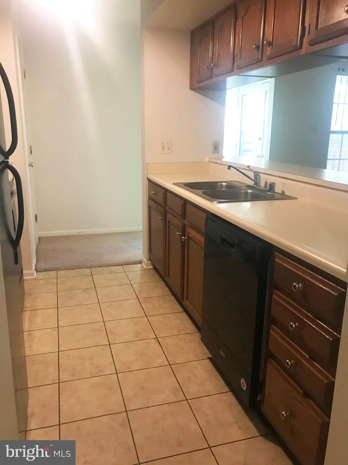 WOODBRIDGE CENTER - Residential