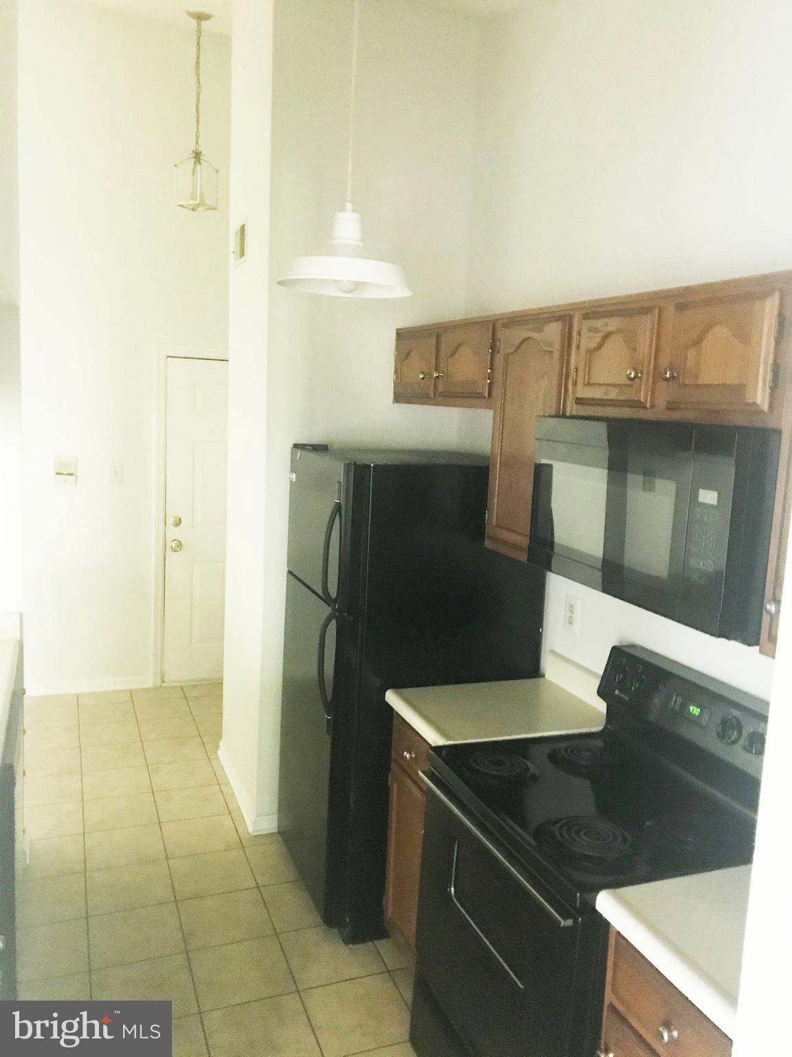 WOODBRIDGE CENTER - Residential