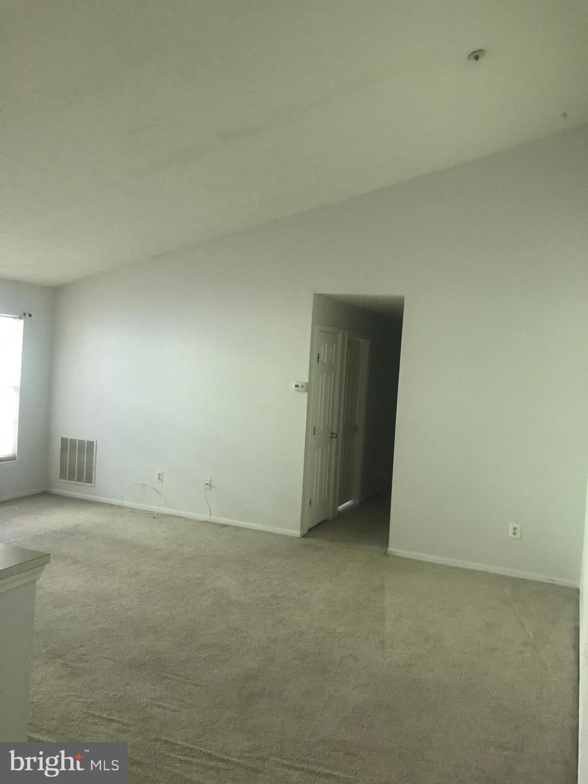 WOODBRIDGE CENTER - Residential