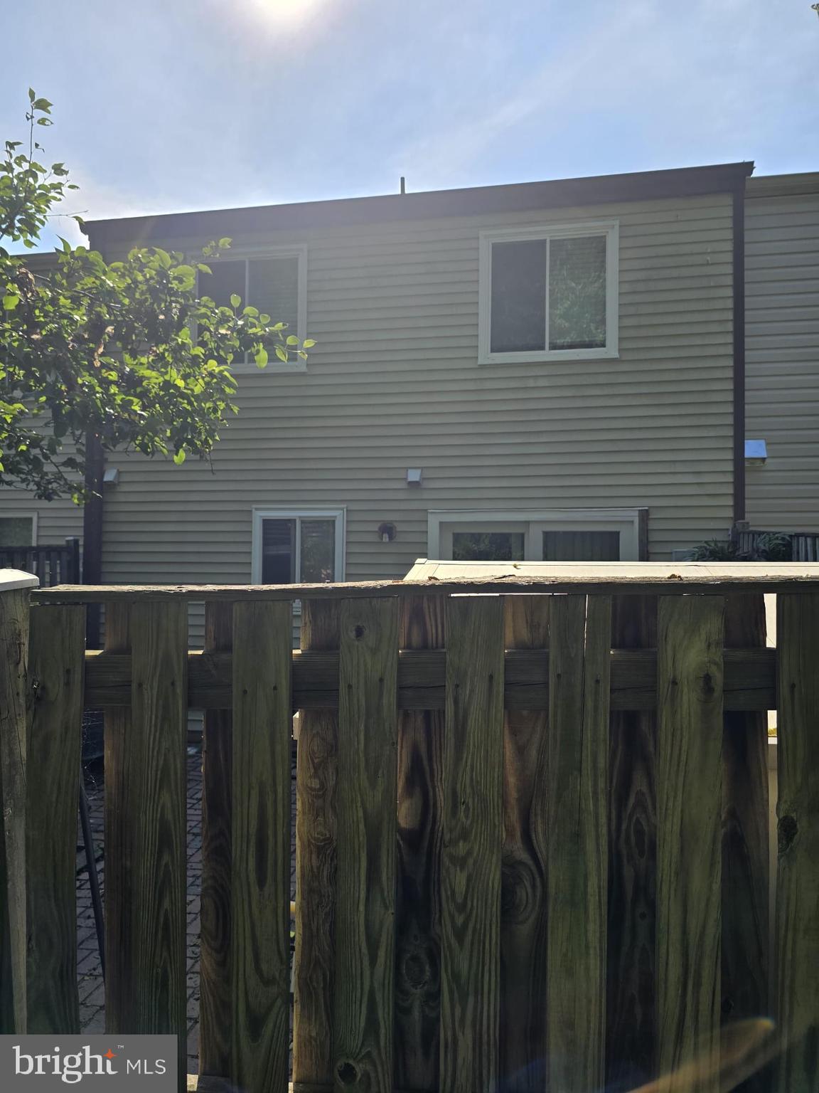 WHITFIELD GREEN - Residential