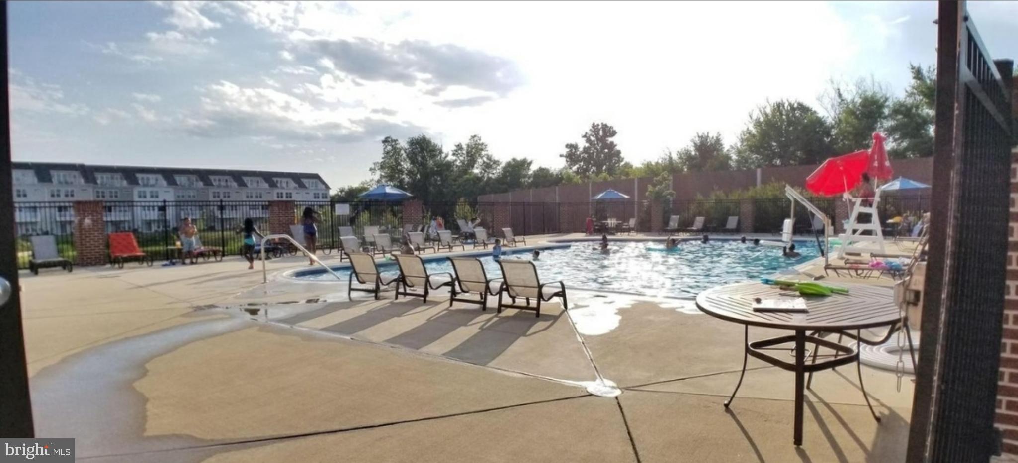 BRICK YARD STATION - Residential