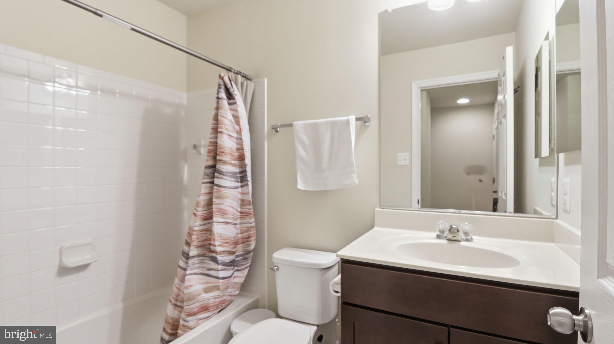 BRICK YARD STATION - Residential