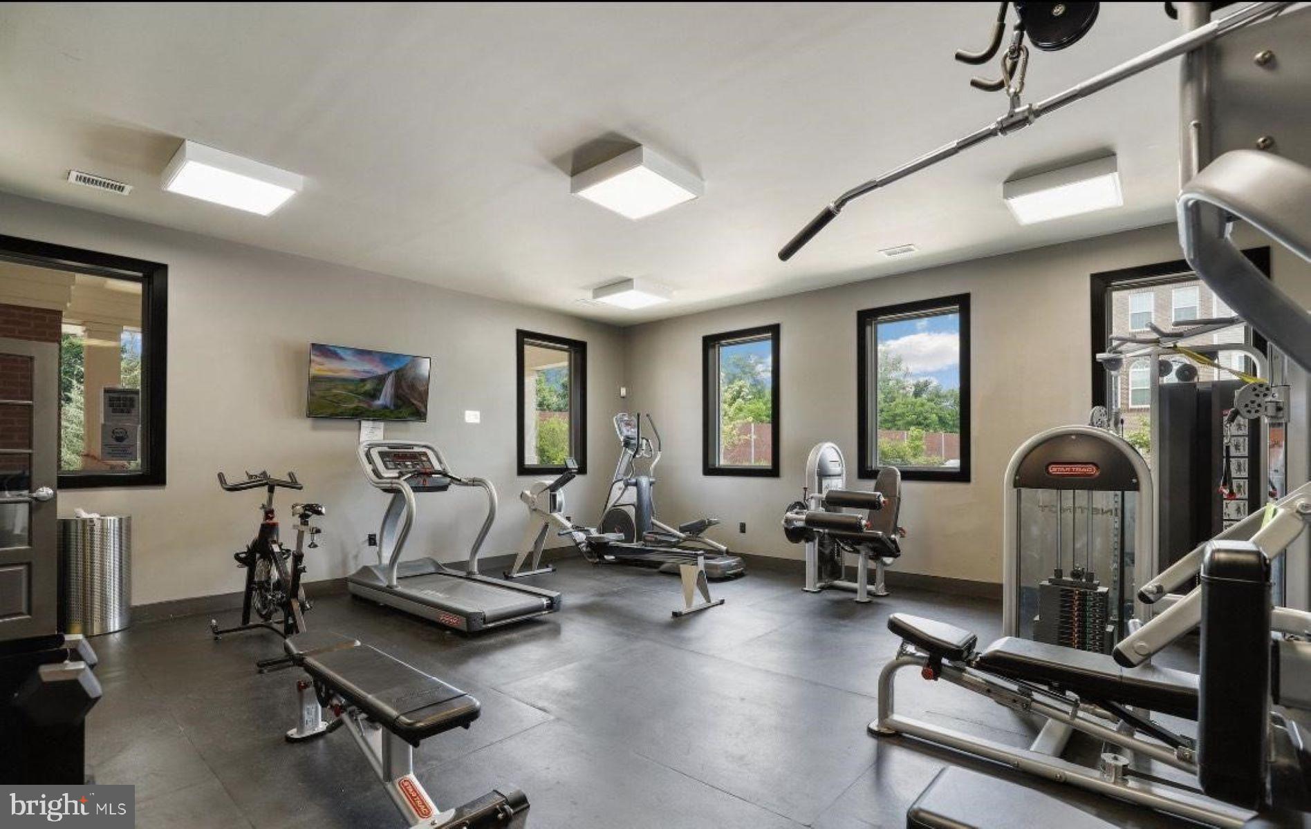 BRICK YARD STATION - Residential