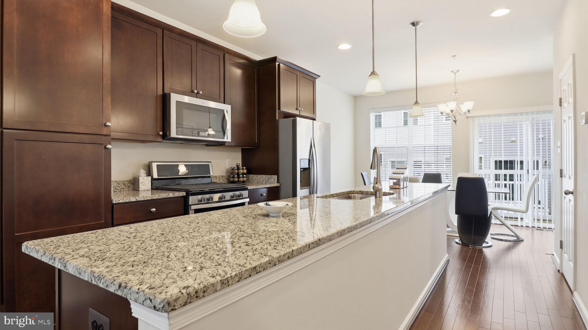 BRICK YARD STATION - Residential