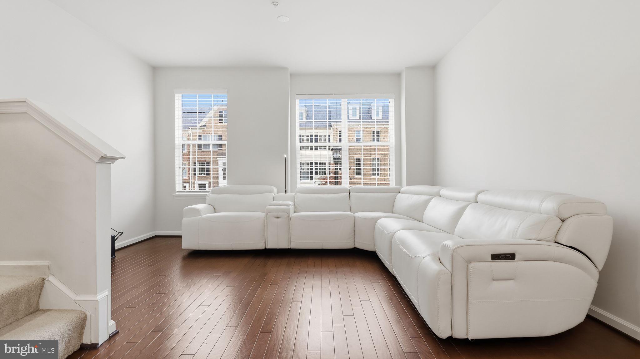 BRICK YARD STATION - Residential