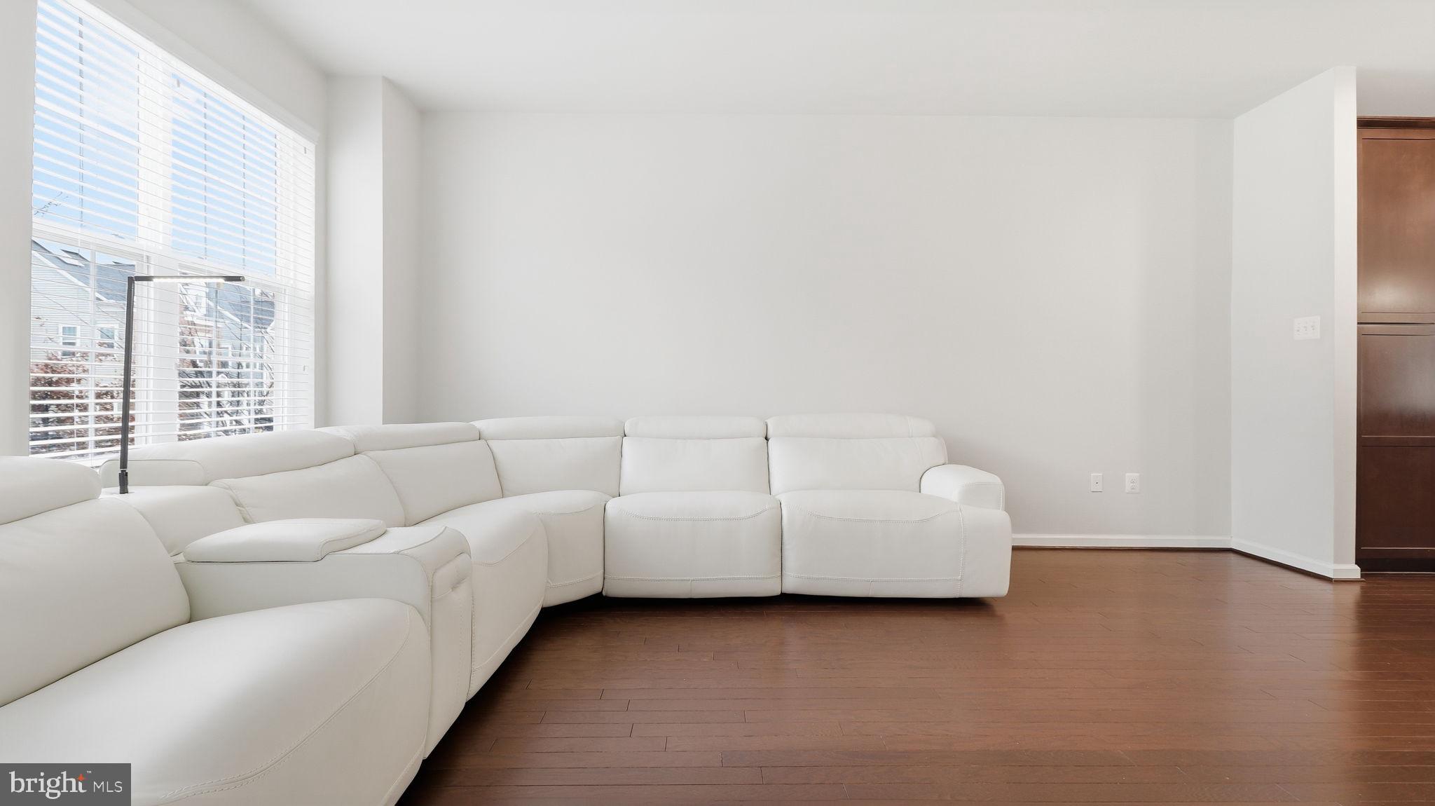 BRICK YARD STATION - Residential