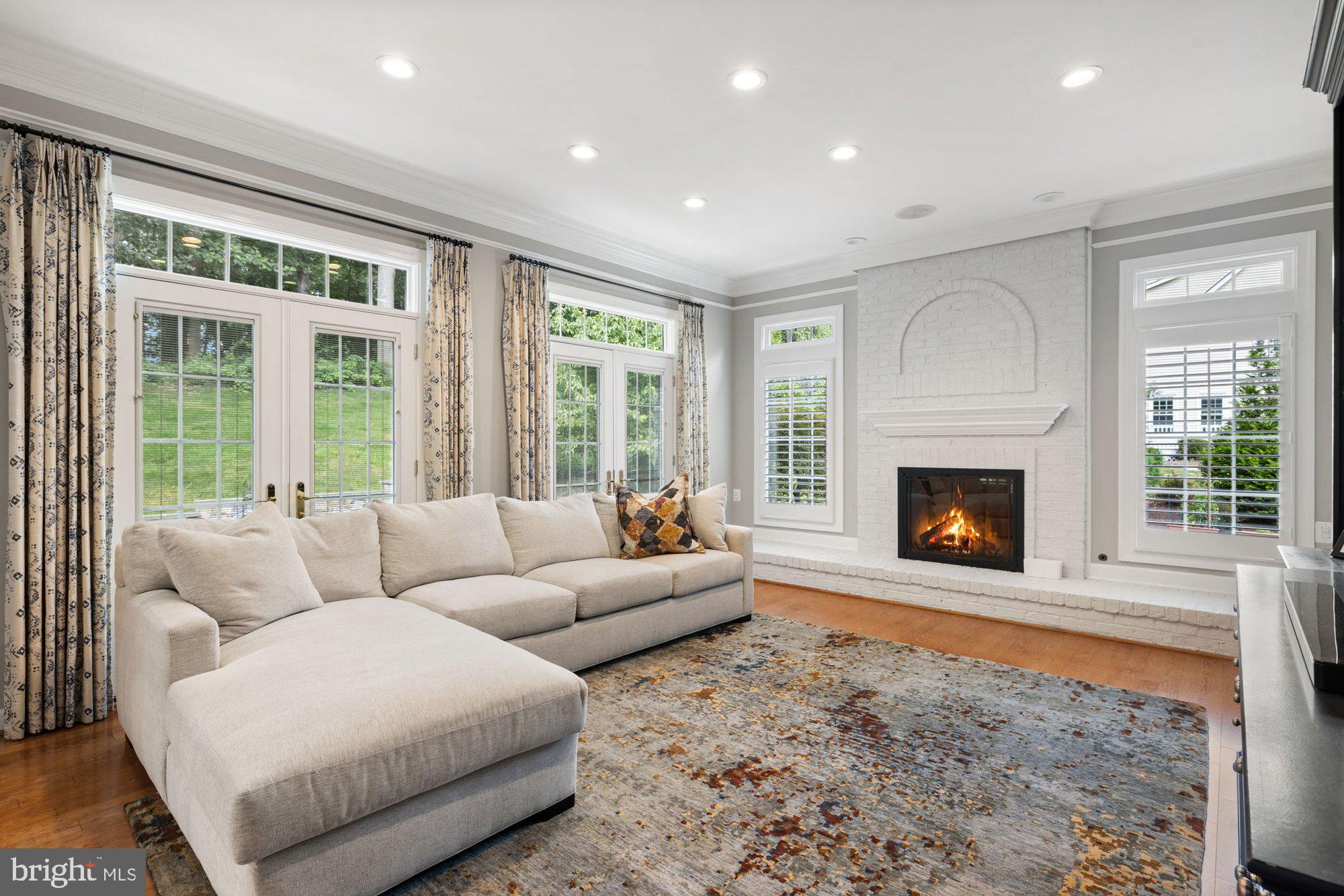 9709 BROOKSTONE LANE