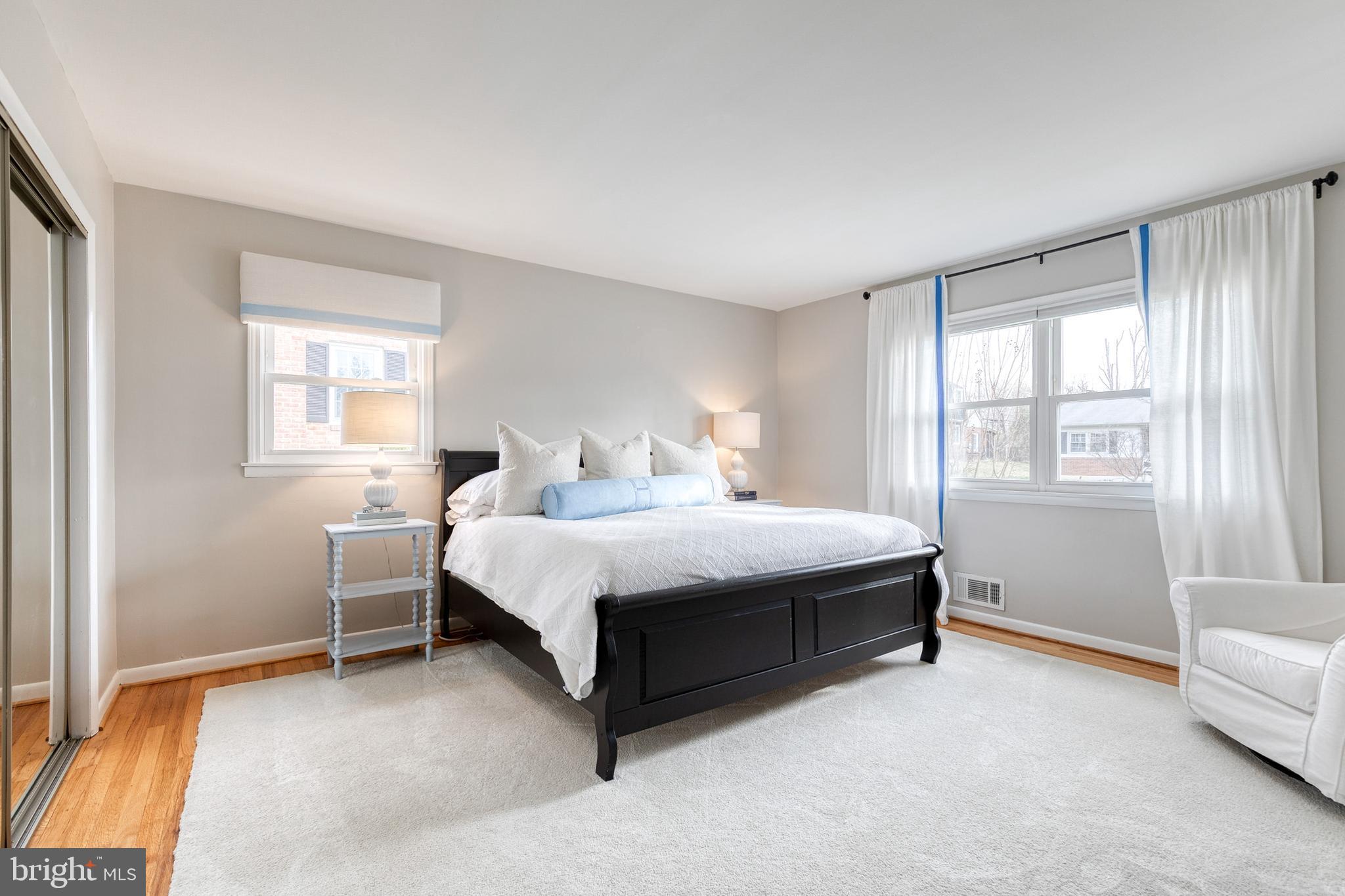 THORNLEIGH - Residential