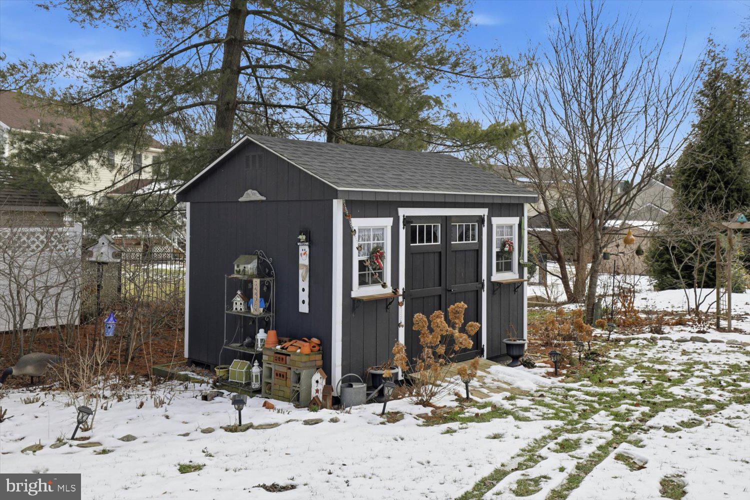GABLE PARK WOODS - Residential