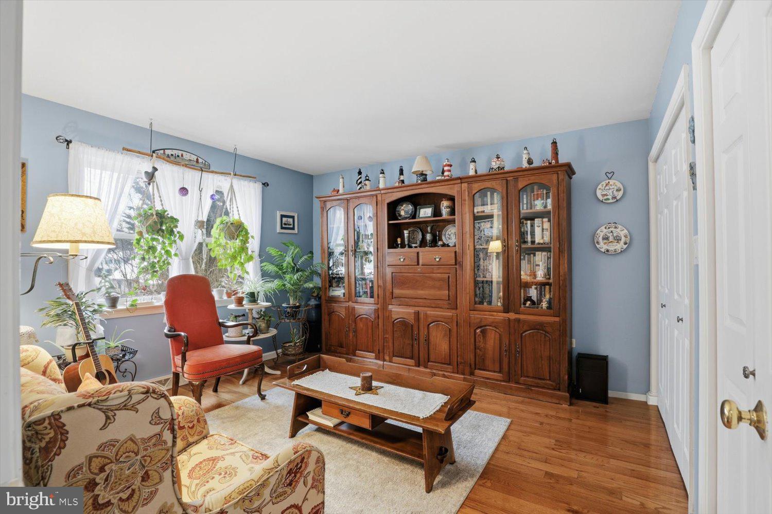 GABLE PARK WOODS - Residential