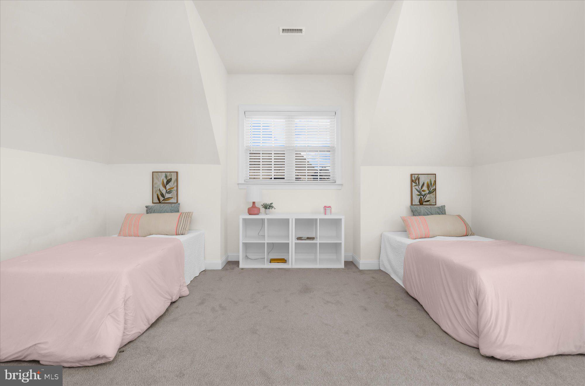 RESERVE AT CREEKSIDE - Residential