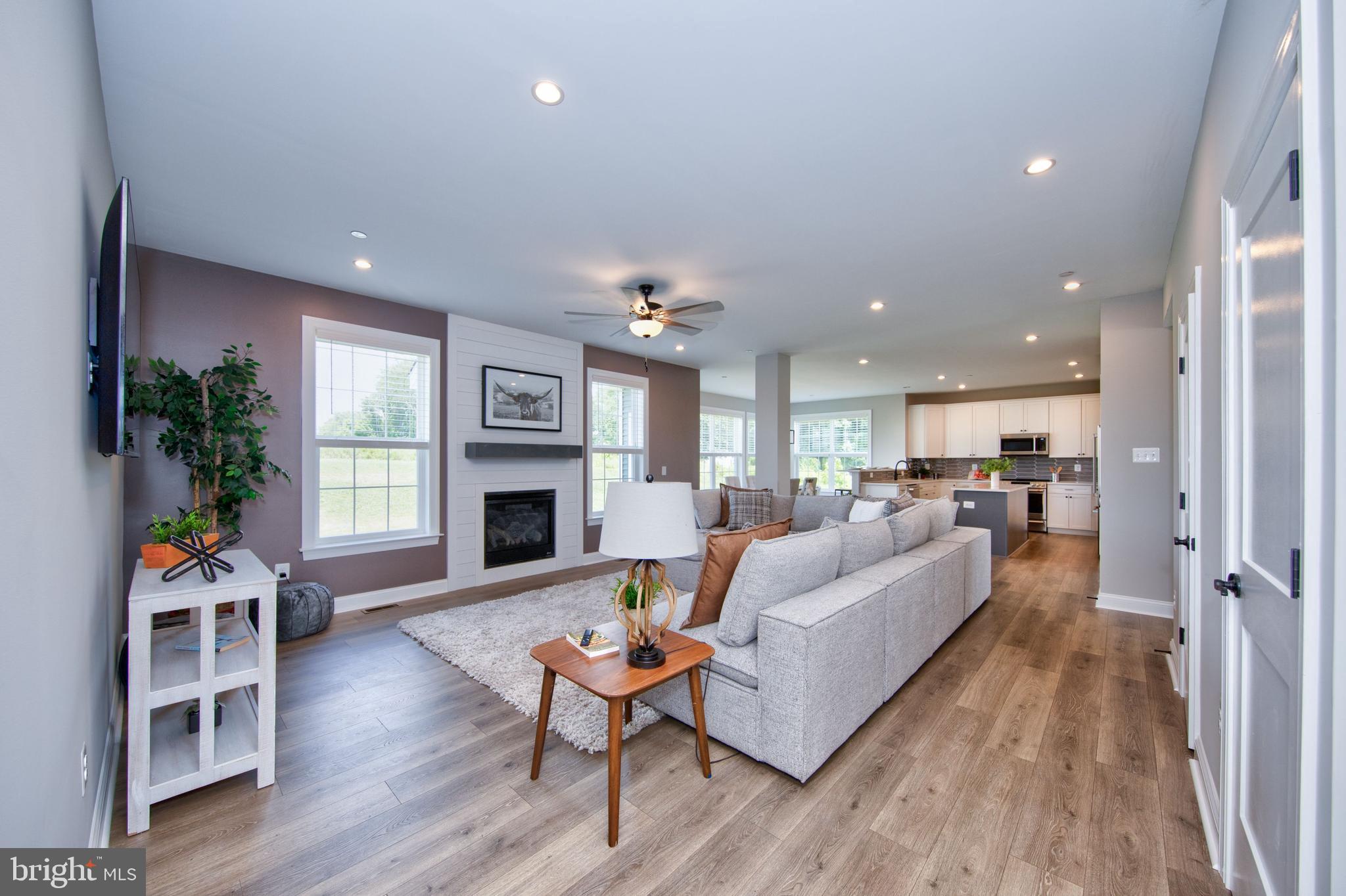 ALISON'S RIDGE - Residential