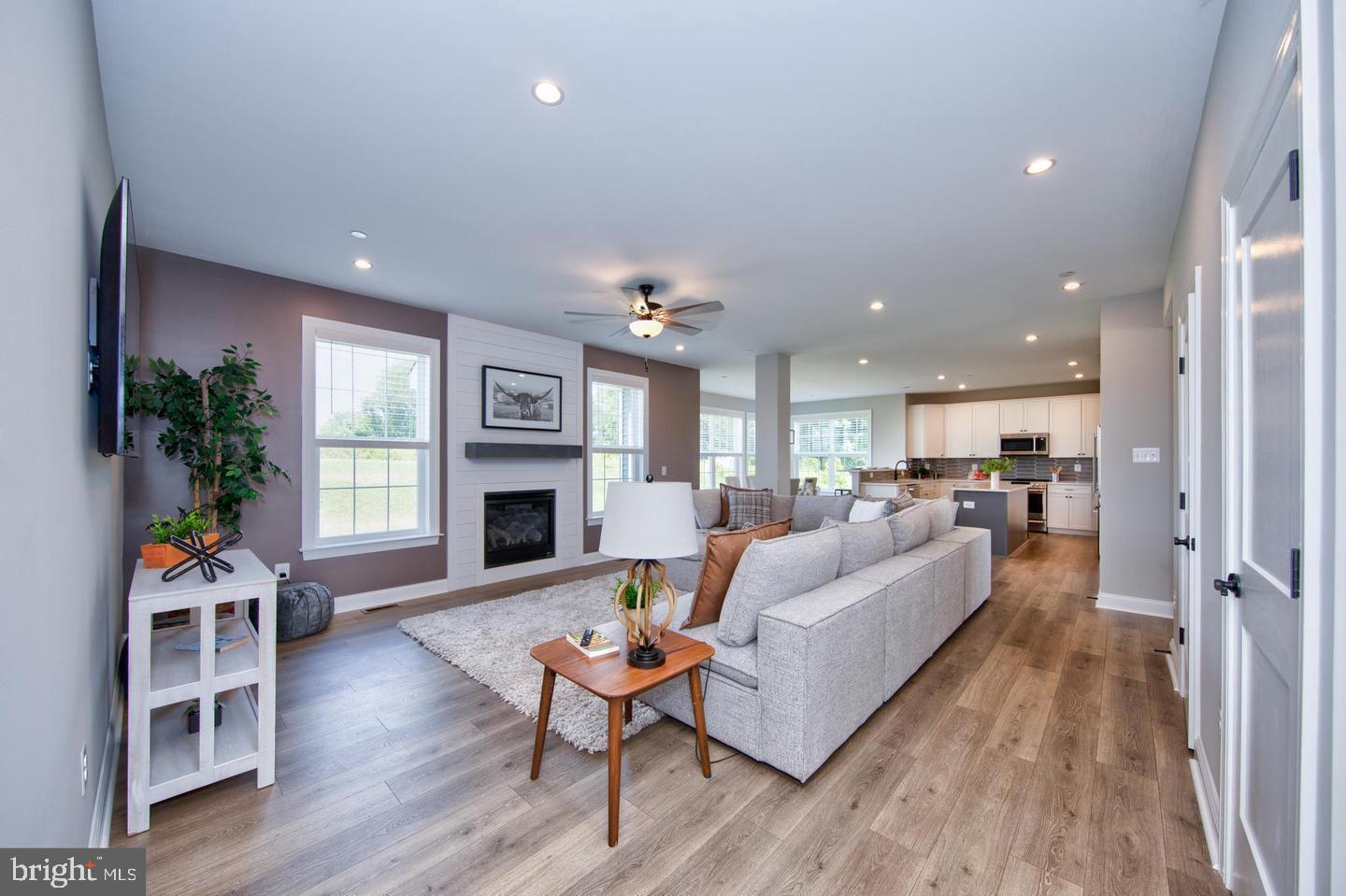 ALISON'S RIDGE - Residential