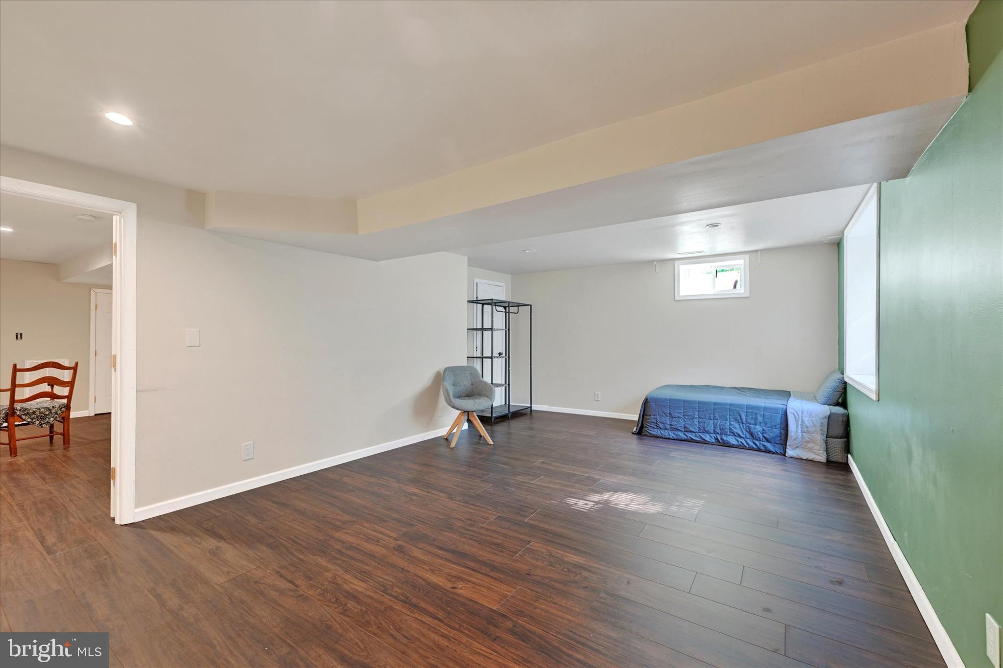 RIVIERA HEIGHTS - Residential