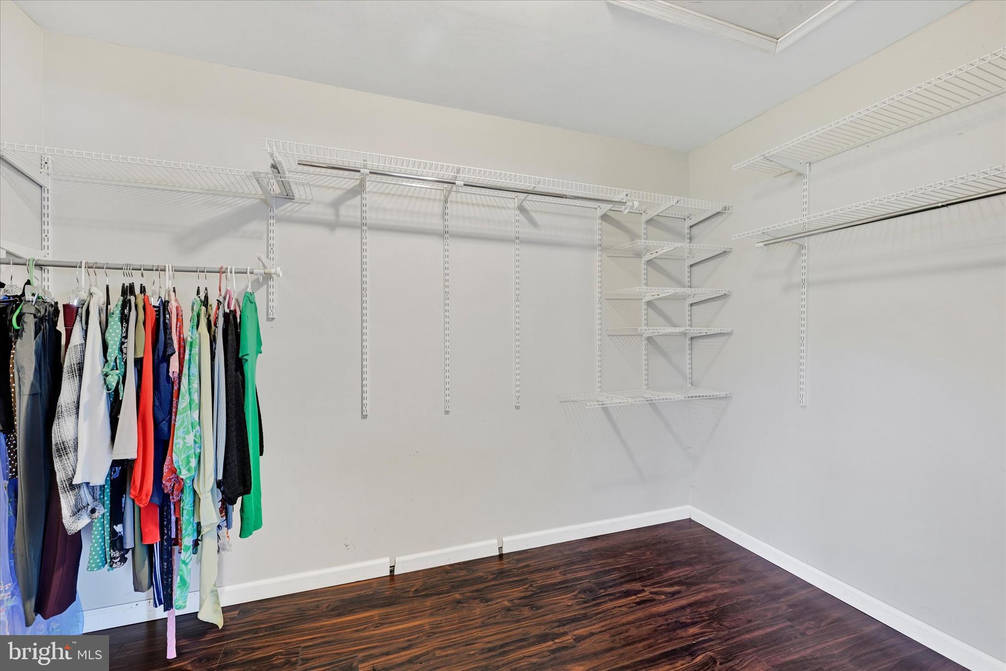 RIVIERA HEIGHTS - Residential