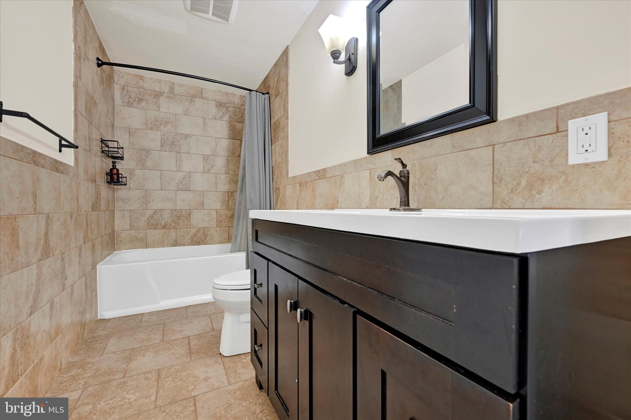 RIVIERA HEIGHTS - Residential