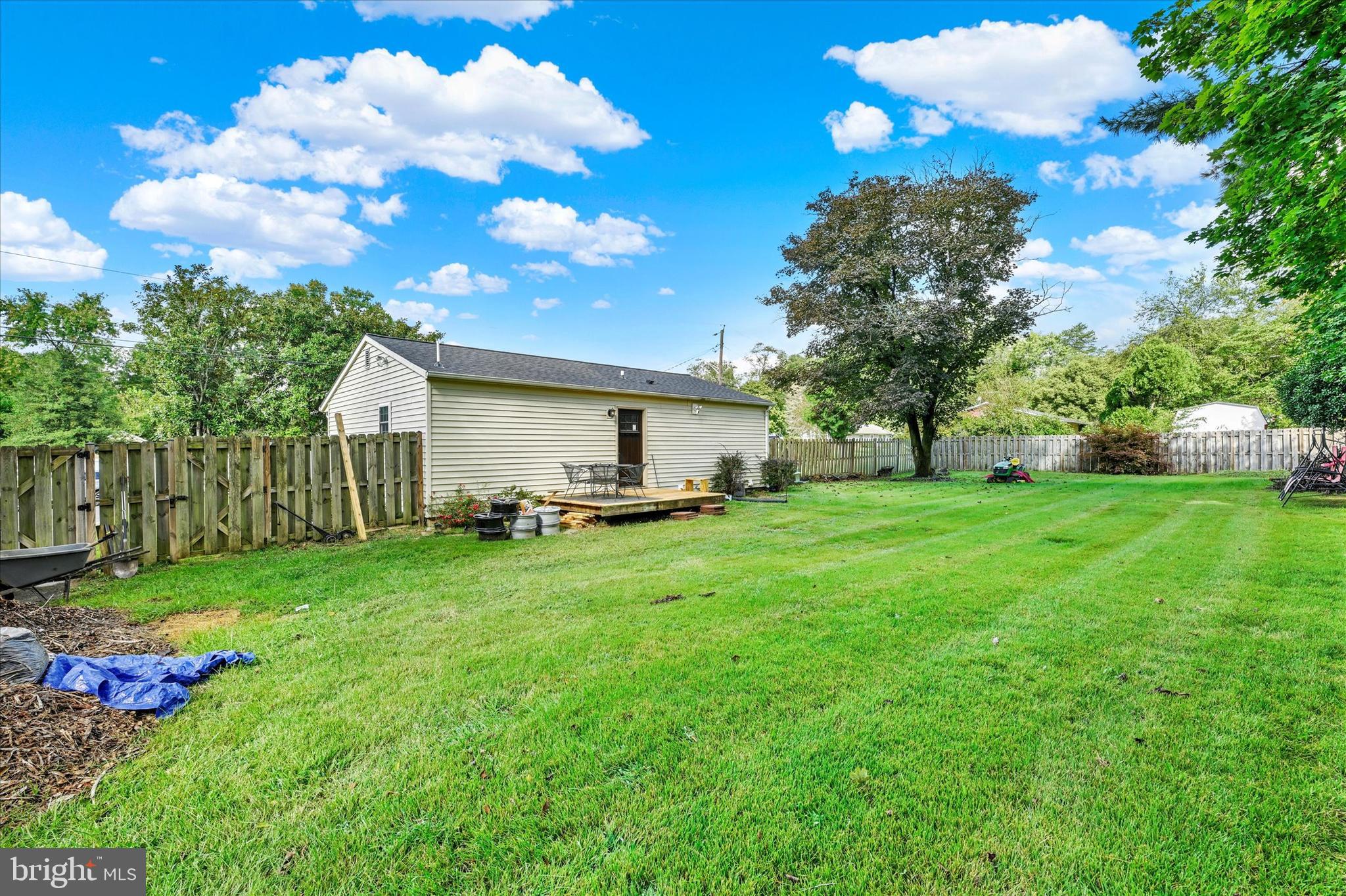 RIVIERA HEIGHTS - Residential