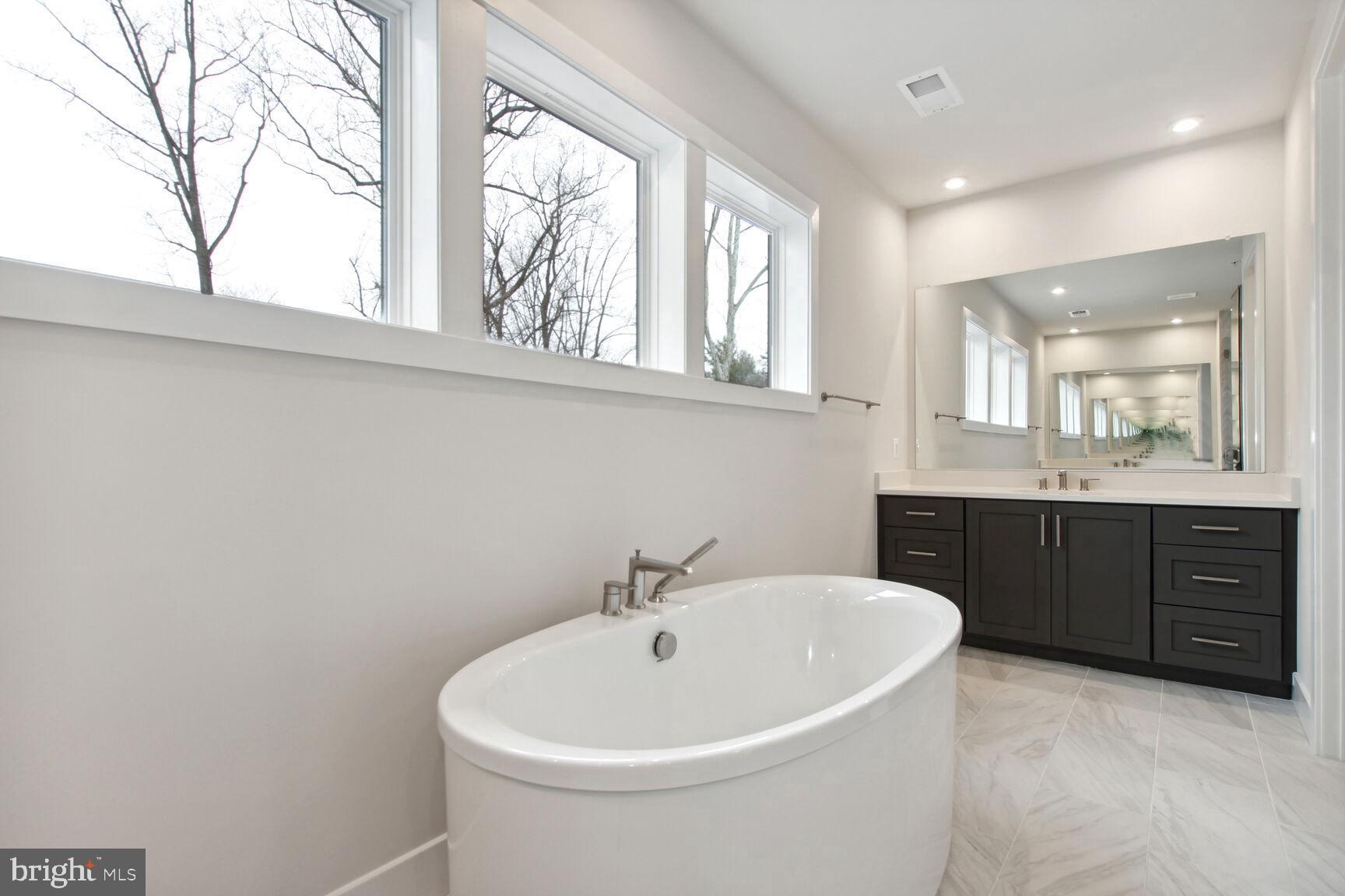 AMALYN - Residential