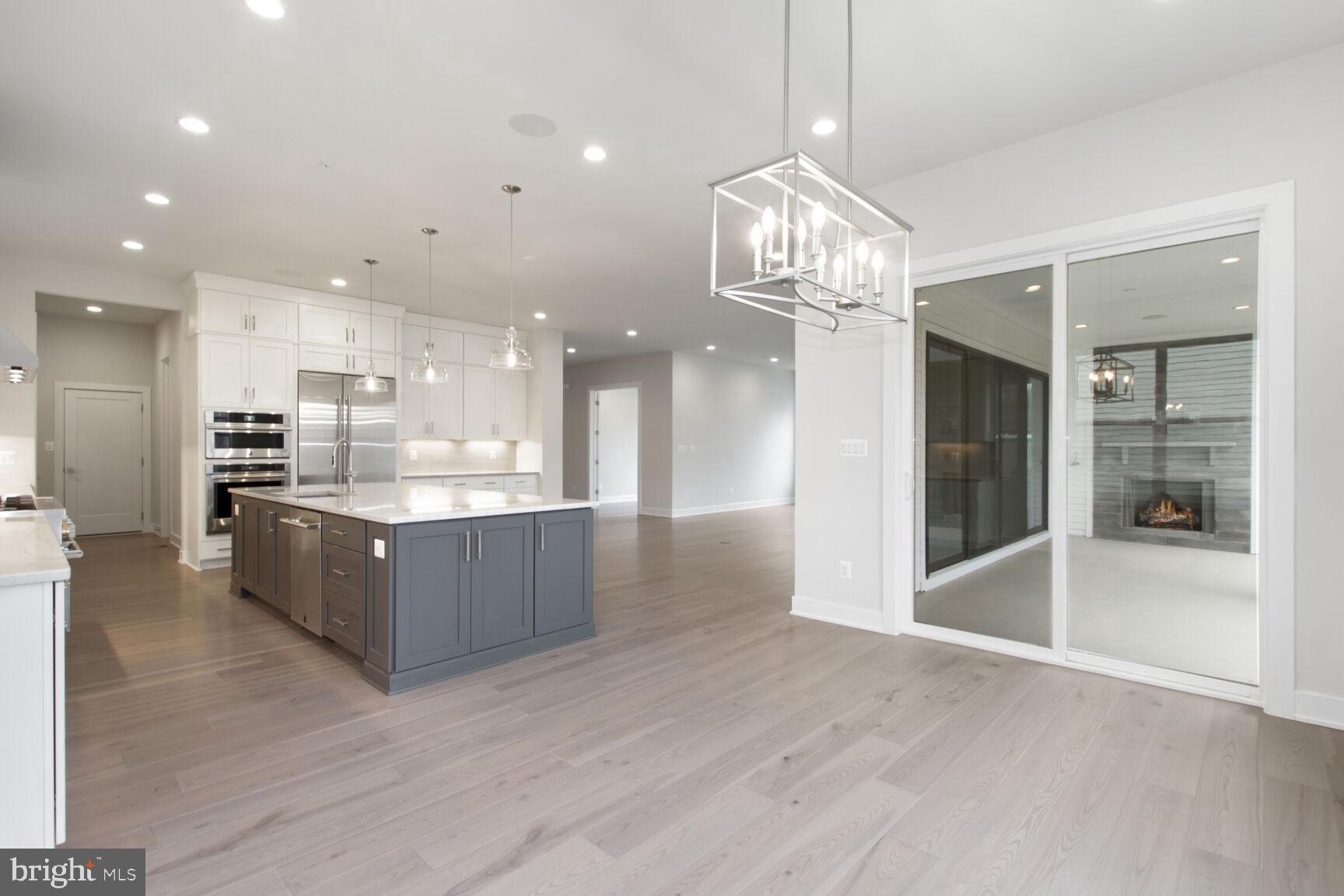 6917 RENITA LANE