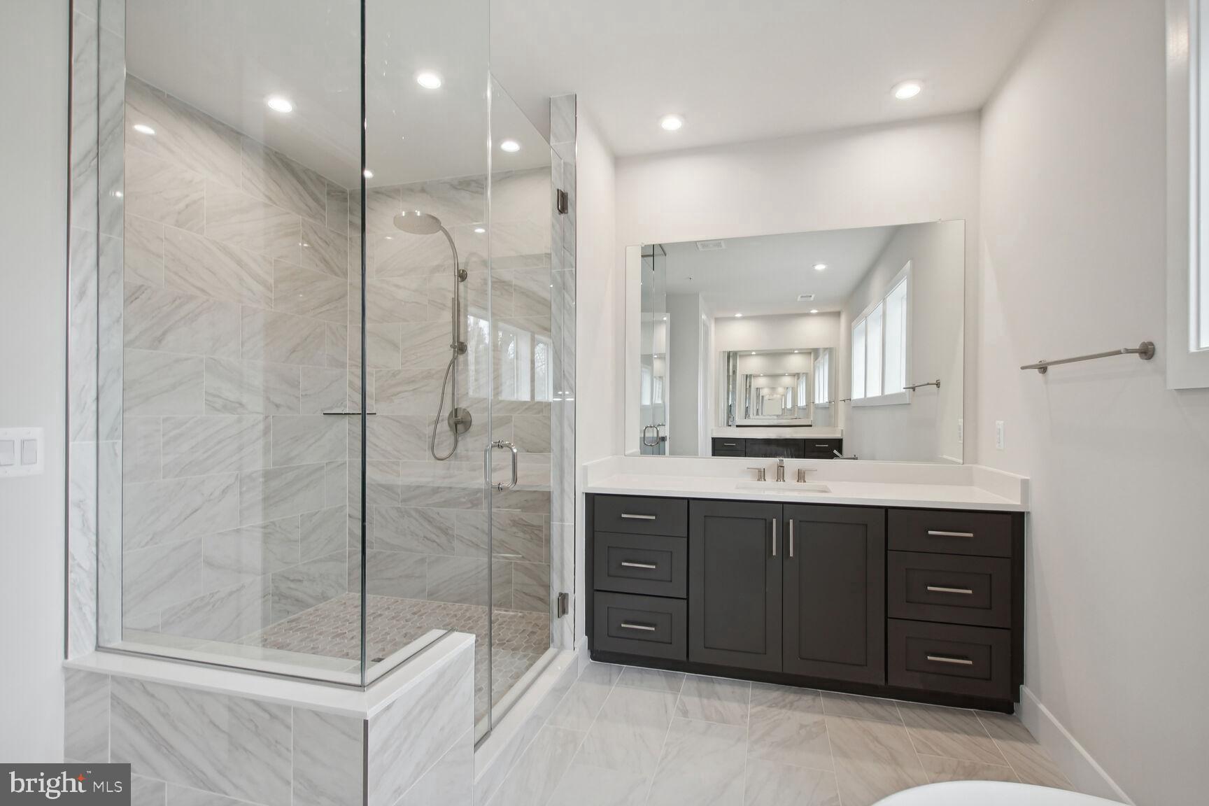 AMALYN - Residential