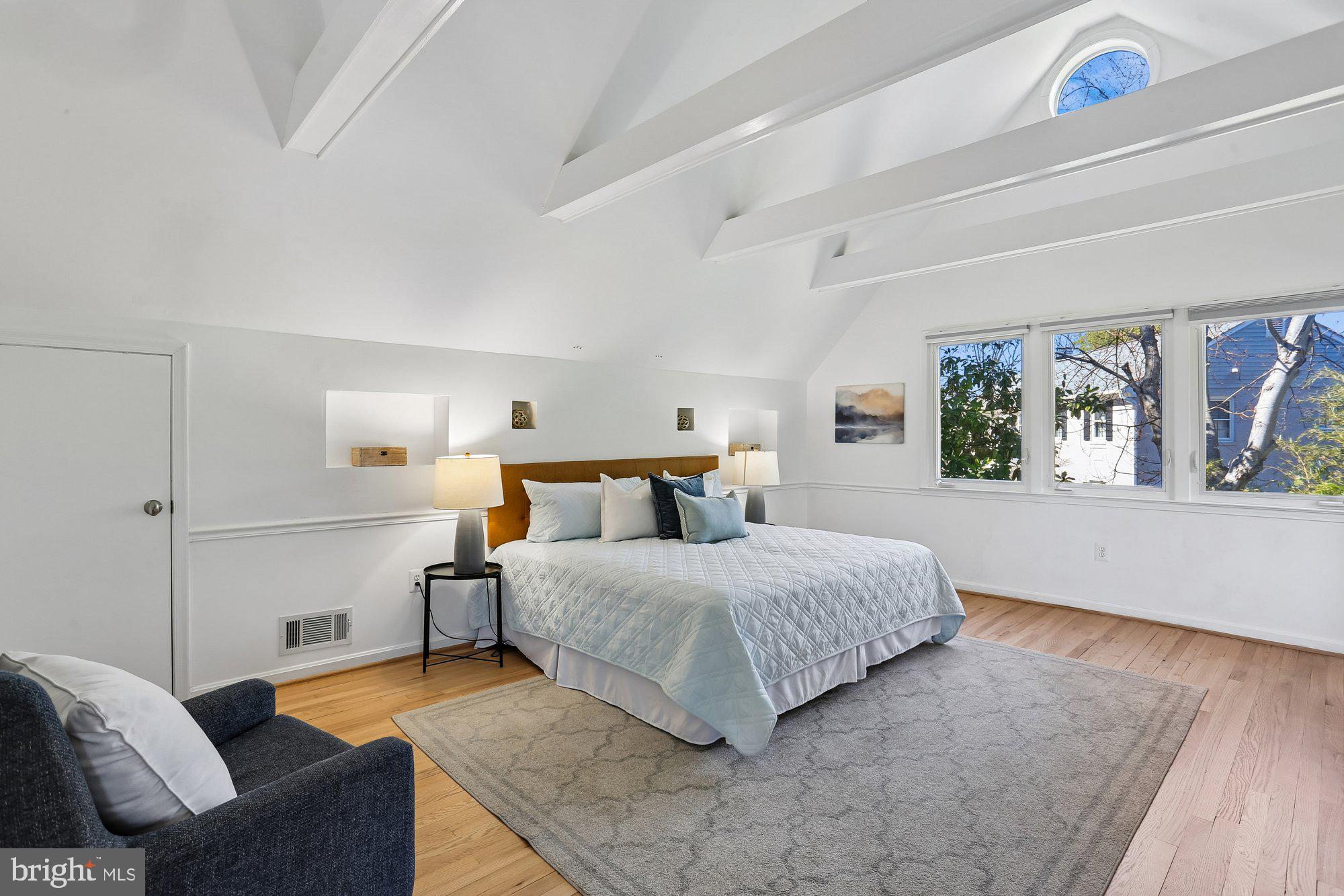 OLD FARM - Residential