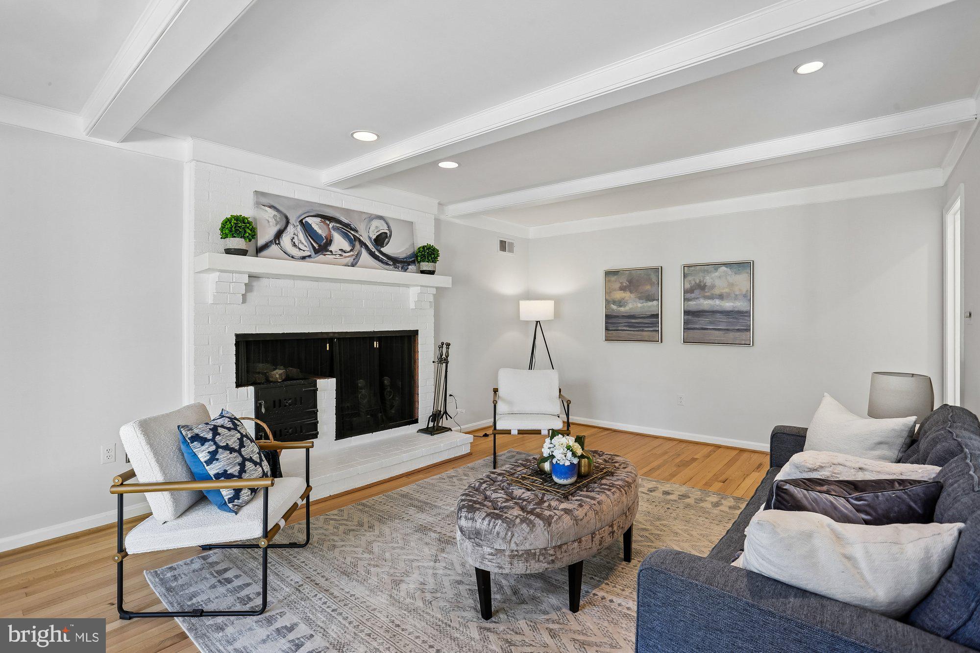 OLD FARM - Residential