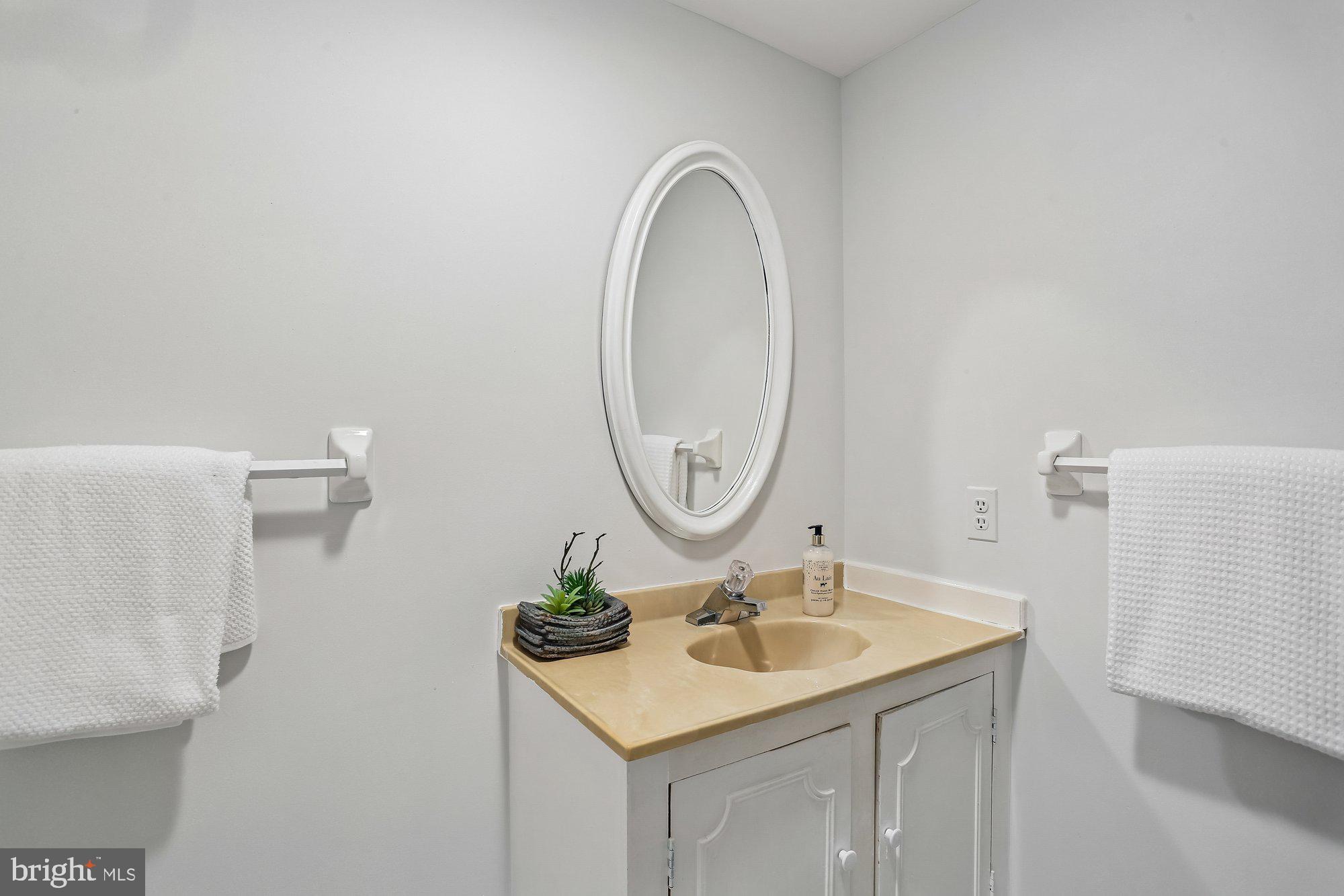 OLD FARM - Residential